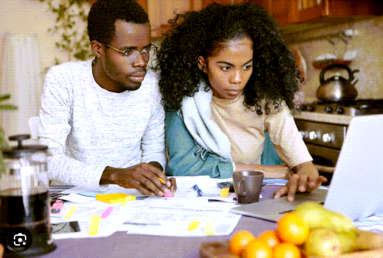 How to stop living paycheck to paycheck